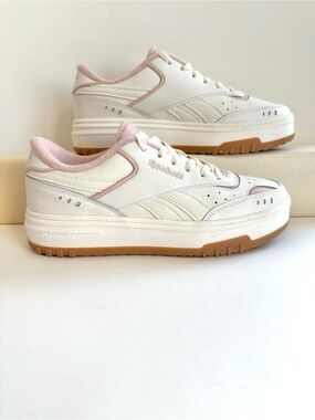 REEBOK CLUB C DOUBLE LEATHER PLATFORM TENNIS SHOES SNEAKERS CREAM PINK NEW Sz10